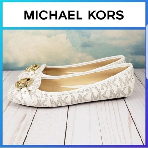 michael kors vanilla flats 8m